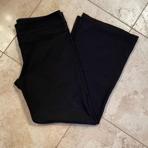 Lululemon Cropped Flare Align Leggings